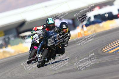 media/Jan-14-2024-SoCal Trackdays (Sun) [[2e55ec21a6]]/Turn 16 Set 2 (1125am)/